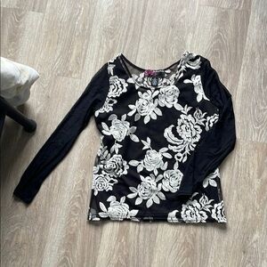 Floral Black and White Women's Top